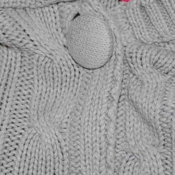 Greendog Girls Size 6, Gray 2-Button Knit Vest, Sleeveless Cardigan - Picture 7 of 9